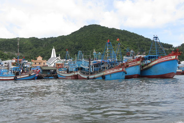 Vũng Tàu: Ngăn chặn tàu thuyền đánh cá xâm phạm vùng biển nước ngoài