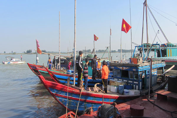 Bình Thuận: Xử lý nghiêm việc sử dụng chất nổ để khai thác hải sản tại vùng biển Tuy Phong