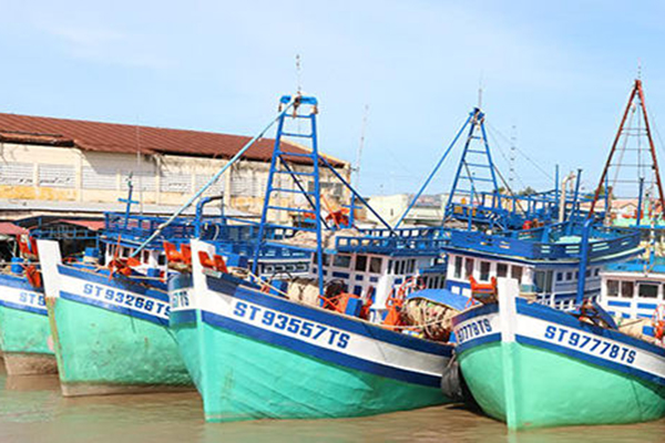 Sóc Trăng: Kiểm soát tàu cá đang hoạt động trên biển và các cảng cá