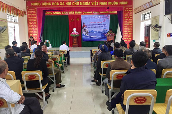 Hà Tĩnh: Chương trình ‘Hải quân Việt Nam làm điểm tựa cho ngư dân  vươn khơi, bám biển”