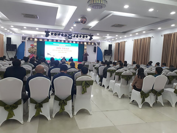Hà Tĩnh: Hội thảo bàn giải pháp phát triển bền vững nghề nuôi tôm