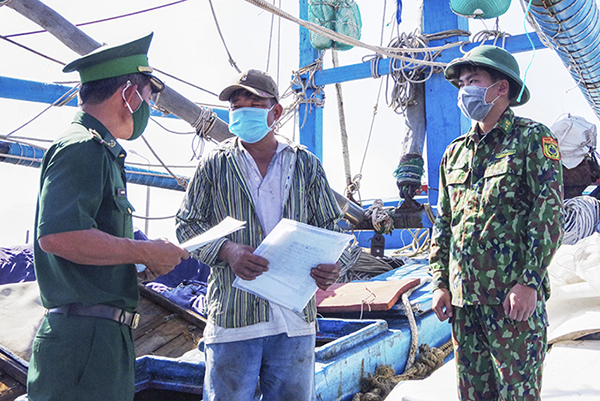 Khánh Hòa: Tuyên truyền nâng cao ý thức chấp hành quy định pháp luật Việt Nam và quốc tế của ngư dân